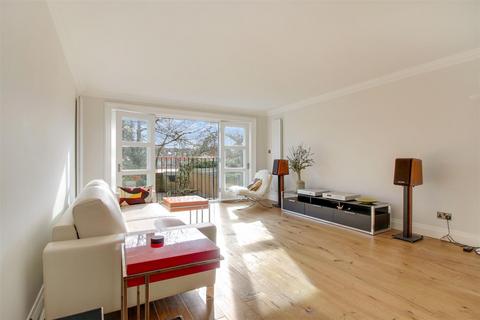 3 bedroom apartment for sale - Ferncroft Avenue, London