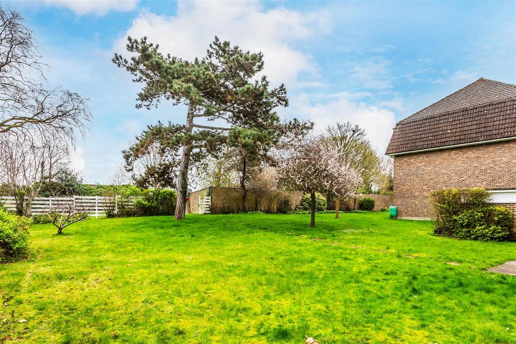Danehurst-Court-14.jpg