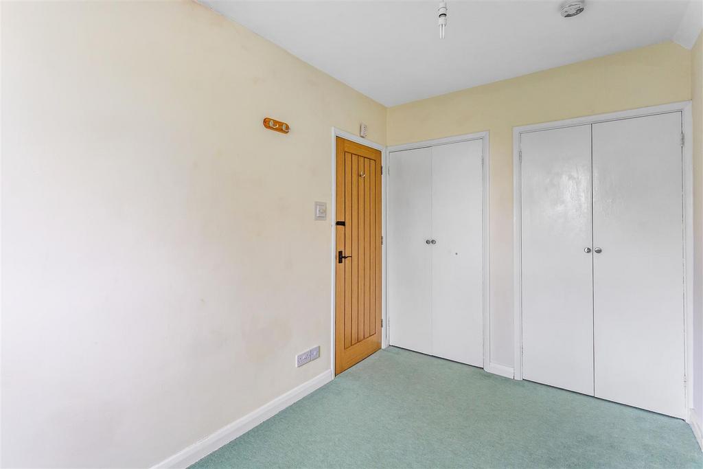 Danehurst-Court-2.jpg