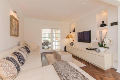 3 bedroom semi-detached house for sale, Holders Hill Gardens, Hendon, London