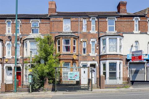 4 bedroom terraced house for sale, Alfreton Road, Radford NG7