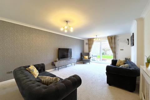4 bedroom detached house for sale - Norton Drive, Woodloes Park, Warwick