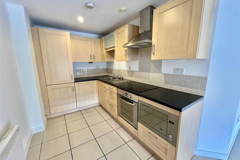 2 bedroom apartment for sale, Park Road, Elland