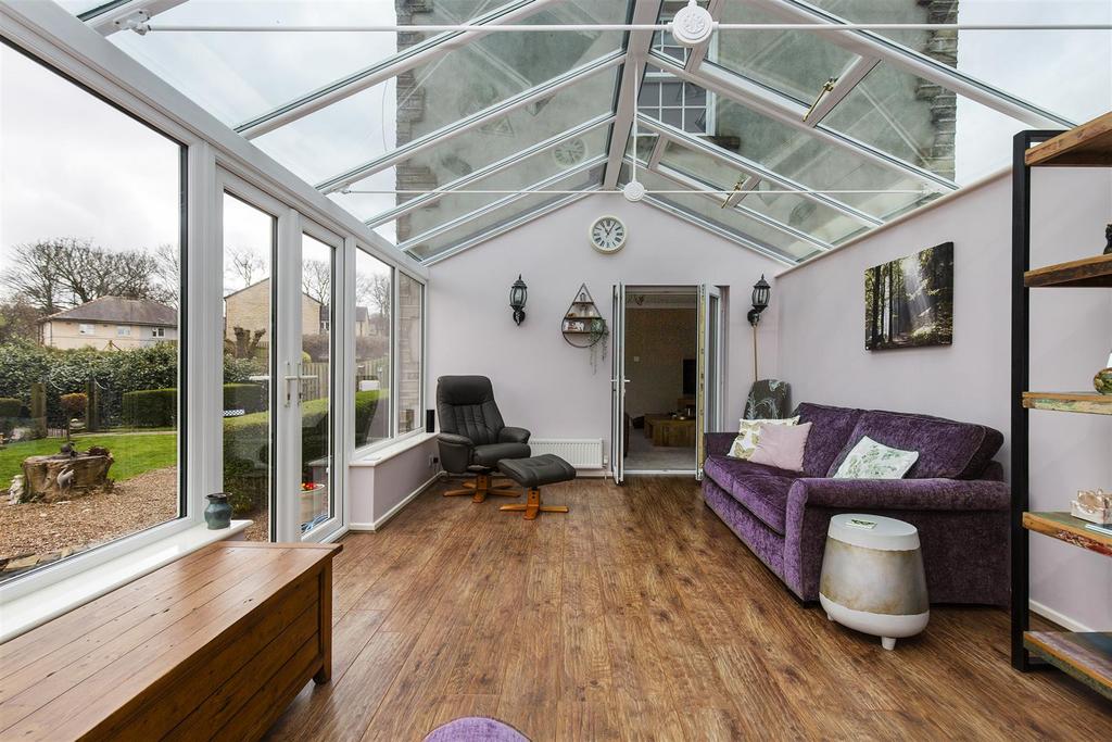 Estate Agents - Brighouse - Clough Lane (10).jpg