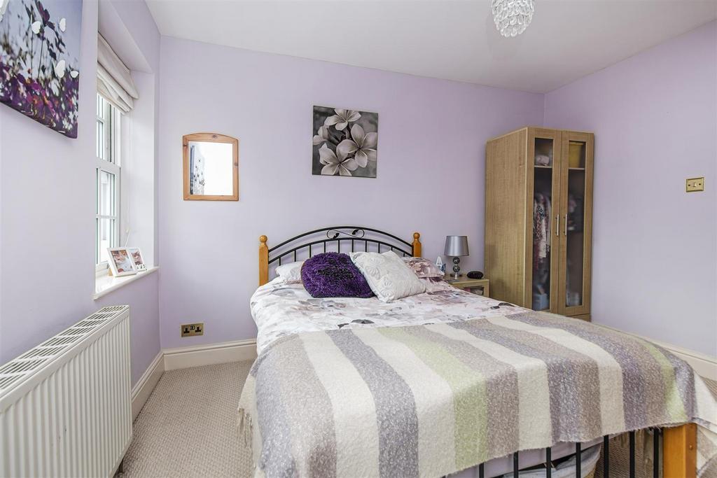 Estate Agents - Brighouse - Clough Lane (49).jpg