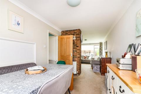 4 bedroom end of terrace house for sale - Chalk Dale, Welwyn Garden City, Herts, AL7