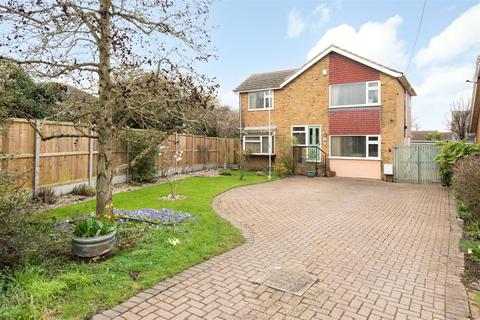 4 bedroom detached house for sale, Medina Avenue, Whitstable