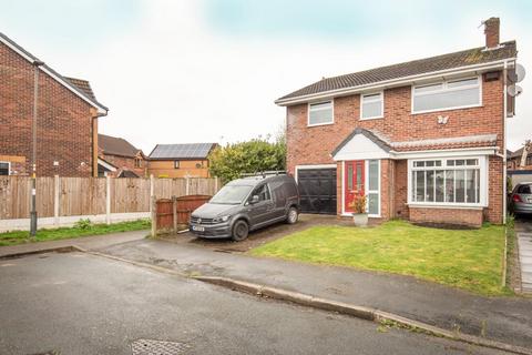 5 bedroom detached house for sale - Loweswater Avenue, Astley, Tyldesley