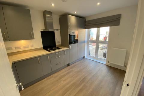 3 bedroom end of terrace house to rent, Waun Fawr, Swansea SA6