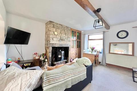 7 Downing Square, Penistone, Sheffield, S36 6AY