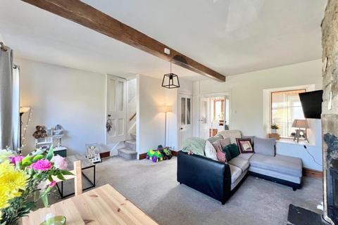 7 Downing Square, Penistone, Sheffield, S36 6AY
