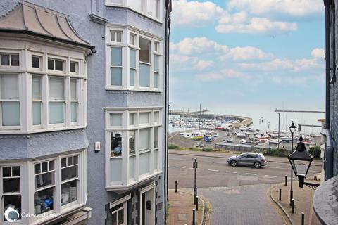 2 bedroom apartment for sale, Addington Street, Ramsgate