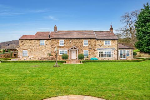 6 bedroom character property for sale, Osgoodby, Thirsk, YO7