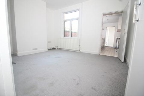 3 bedroom townhouse to rent - Cecil Street, Walsall WS4