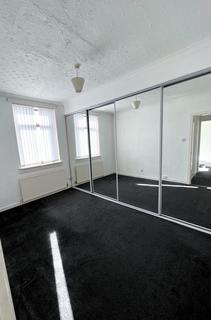 2 bedroom flat to rent, Greenhead Road, Wishaw, Lanarkshire, ML2