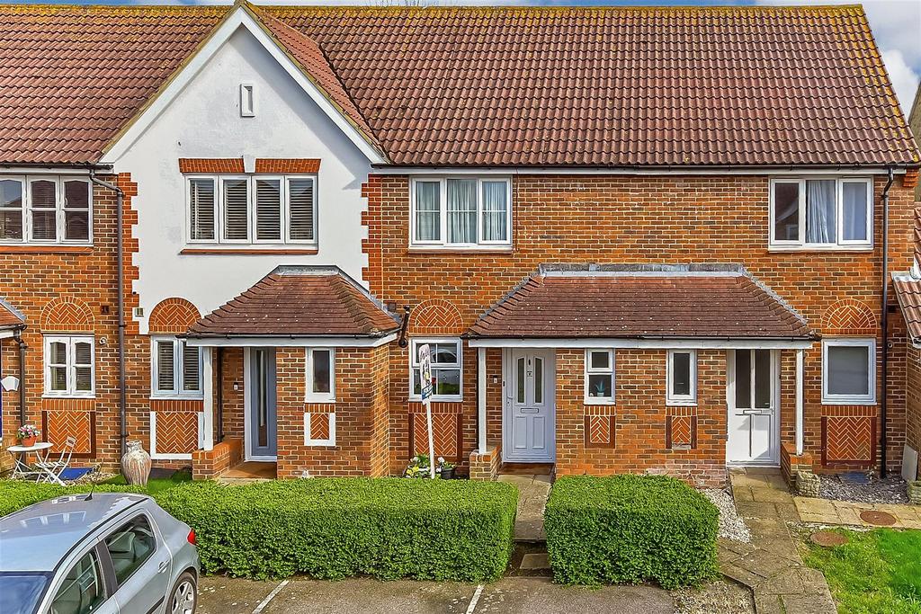 Gainsborough Avenue, Margate, Kent 2 bed terraced house for sale £250,000