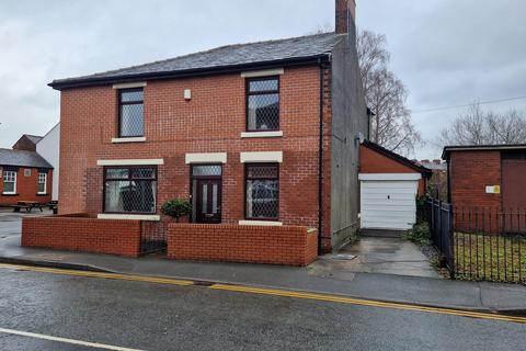 Eaves Lane, Oldham, OL9