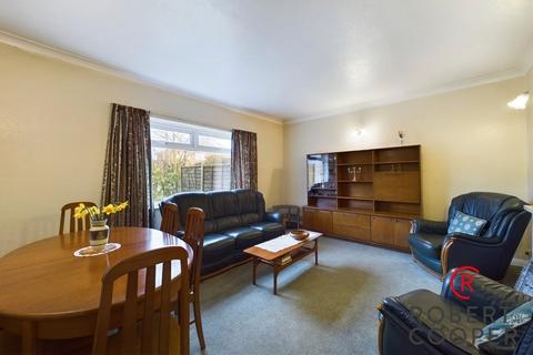 24 The Croft, Ruislip, HA4 0SE