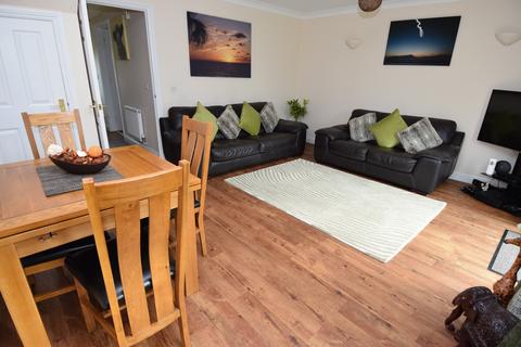 49 Willow Drive, Durrington, Salisbury, SP4 8DE