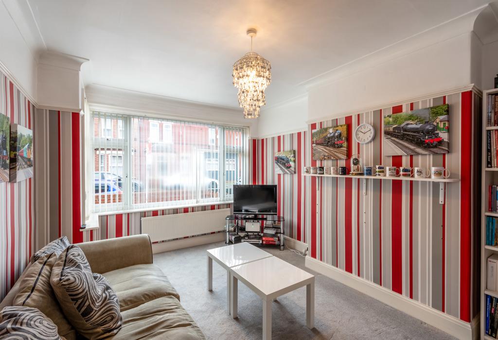 Florence Avenue, Balby, Doncaster, DN4 3 bed semidetached house for