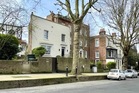 3 bedroom house for sale, North Hill, London N6