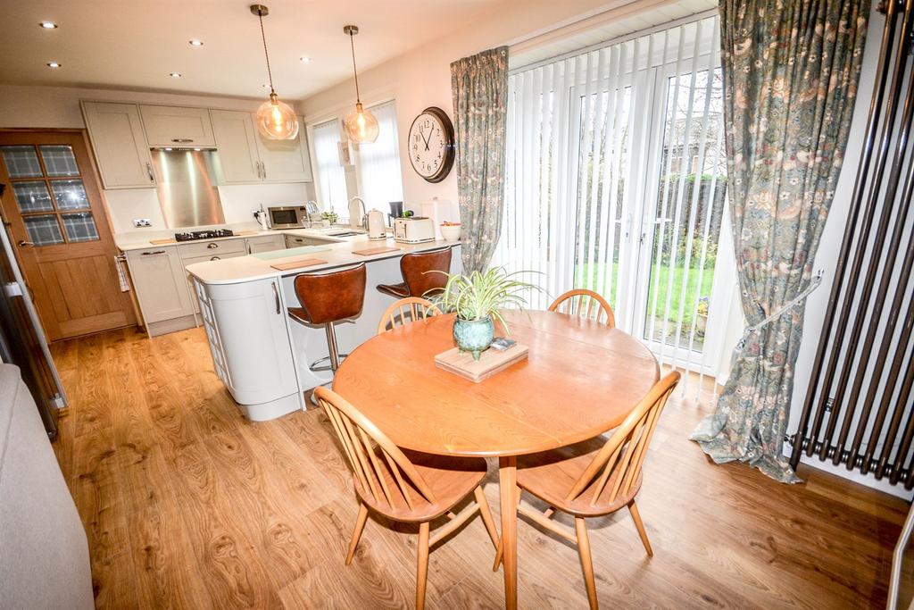 Kitchen Diner