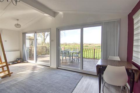 2 bedroom bungalow for sale, Promenade Way, Brightlingsea CO7