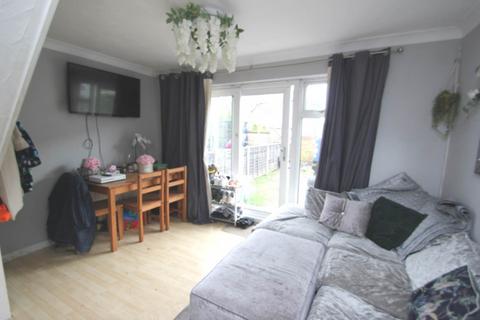 2 bedroom terraced house for sale, Camper Mews, Southend On Sea