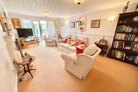 4 bedroom detached house for sale - Middlefield, Gnosall, ST20