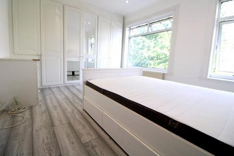 3 bedroom terraced house to rent - Macdonald Road, London E17