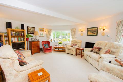 4 bedroom country house for sale, Far Reaching Countryside Views In Ewhurst Green