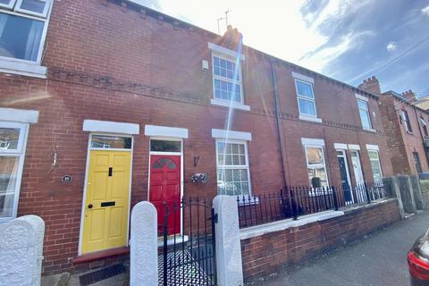4 bedroom terraced house to rent - Brett Street, Northenden, Manchester, M22