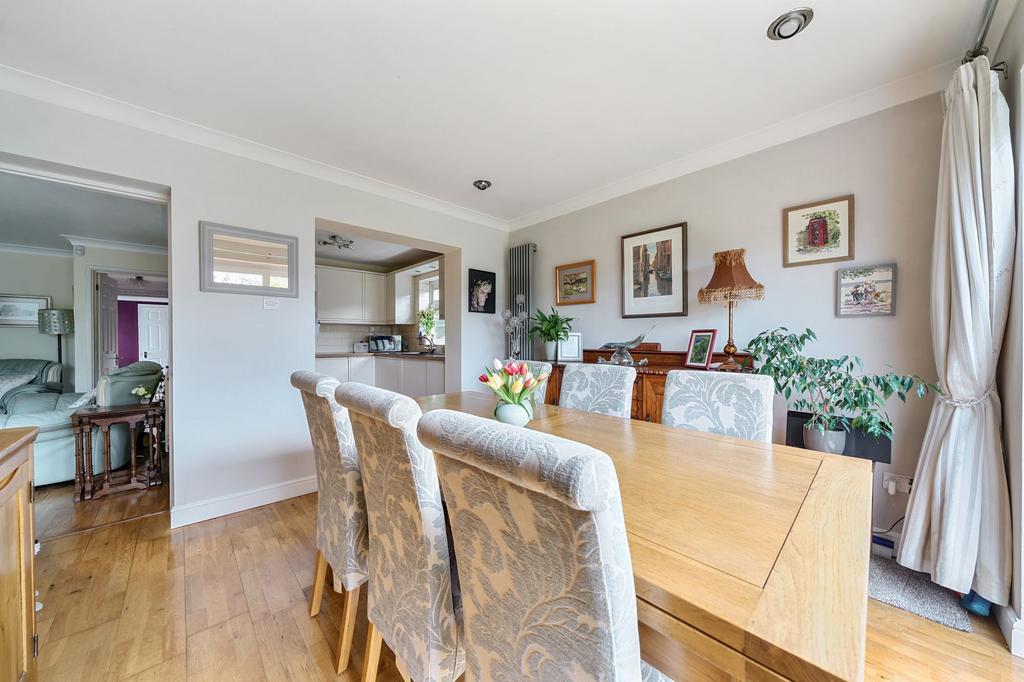 Dining Room (1)