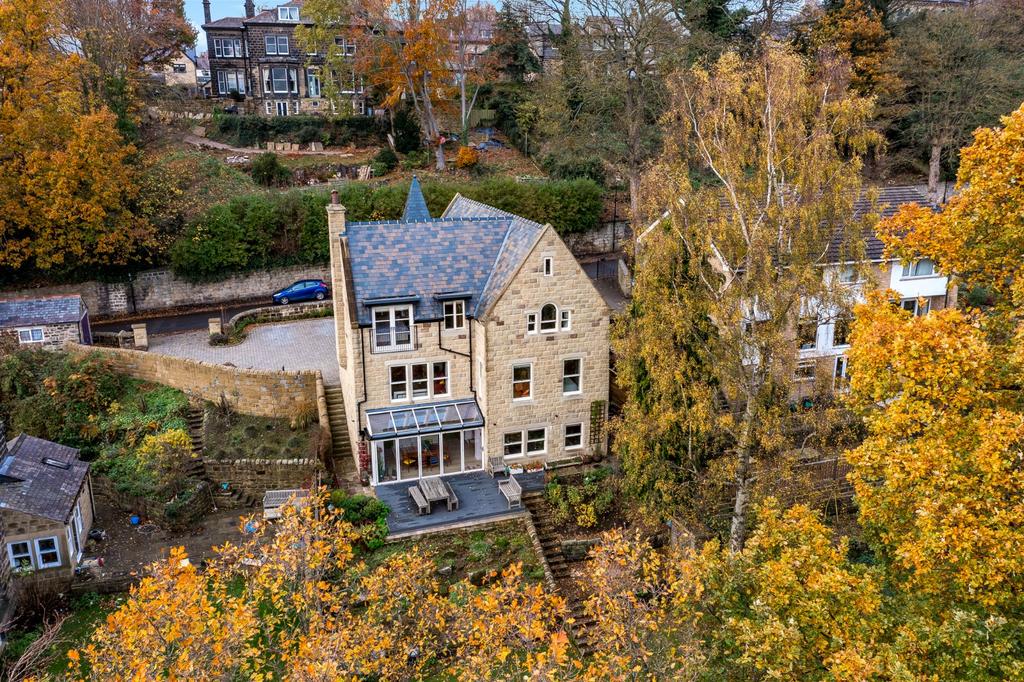 Newlay Lane, Horsforth, Leeds, West... 5 bed detached house for sale £1,250,000