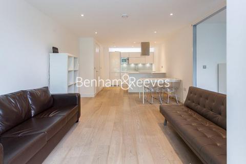 2 bedroom apartment to rent, Commercial Street, Aldgate E1