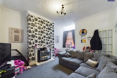 3 bedroom terraced house for sale - Portland Road, Blackpool, FY1