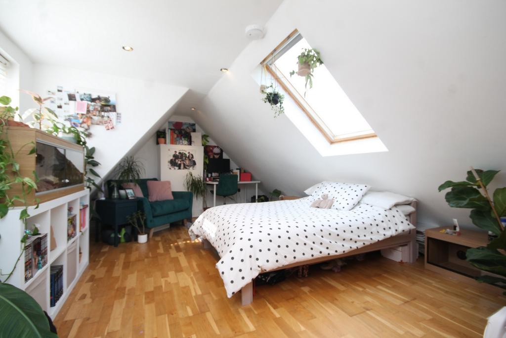 Bedroom2