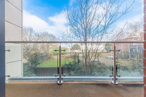 1 bedroom apartment for sale, Avershaw House, Putney Square, Putney SW15