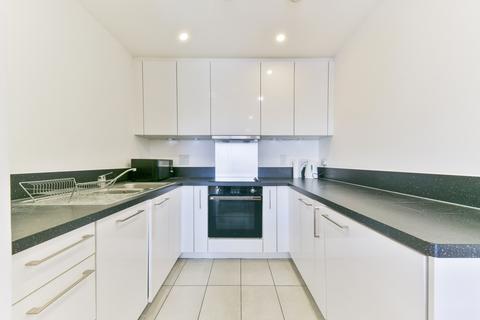 1 bedroom apartment for sale, Avershaw House, Putney Square, Putney SW15