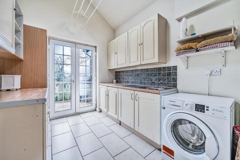 Rockeberie Church Road, Clehonger, Hereford, HR2 9SE