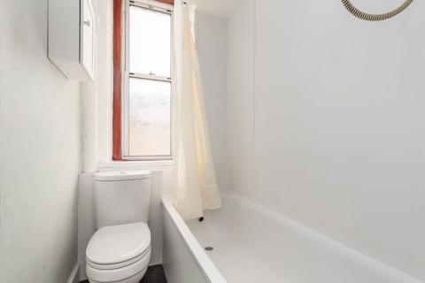 46/5 Albion Road, Edinburgh, EH7 5QU