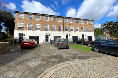 4 bedroom townhouse for sale - Addelam Close, Deal, CT14