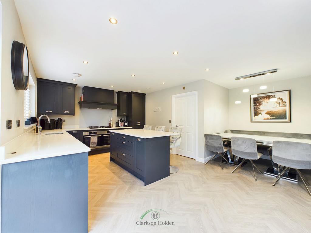 Kitchen/Diner Family Room