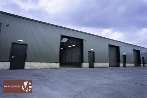 Industrial unit to rent, Sedge Green, Waltham Abbey EN10