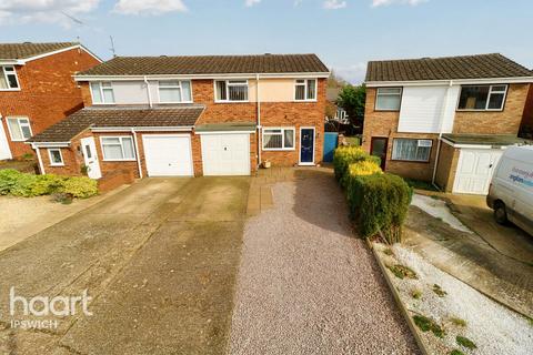 3 bedroom semi-detached house for sale, Holcombe Crescent, Ipswich