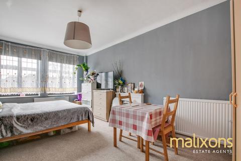 1 bedroom apartment for sale, London SW16