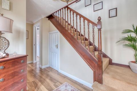 10 Ashby, Worcester, WR4 0SJ