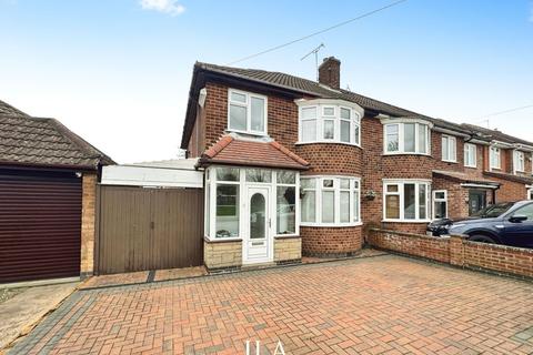 3 bedroom semi-detached house to rent - Leicester LE3