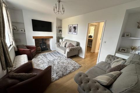2 Croxall Road, Alrewas, Burton-on-trent, DE13 7BD