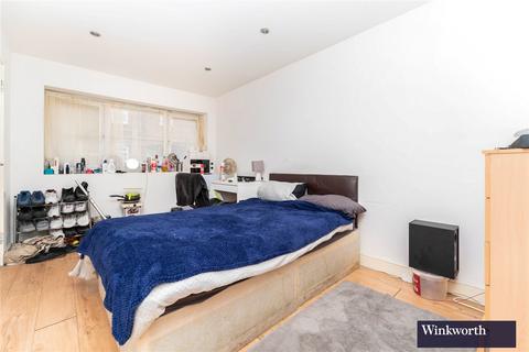 2 bedroom end of terrace house for sale, Ross Close, Northolt, Middlesex, UB5